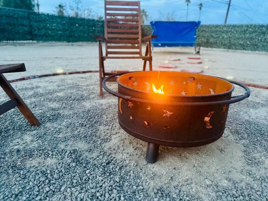 The Desert Monroe-Hot Tub-Firepit-Games-By Joshua Tree National Park Twentynine Palms Zewnętrze zdjęcie
